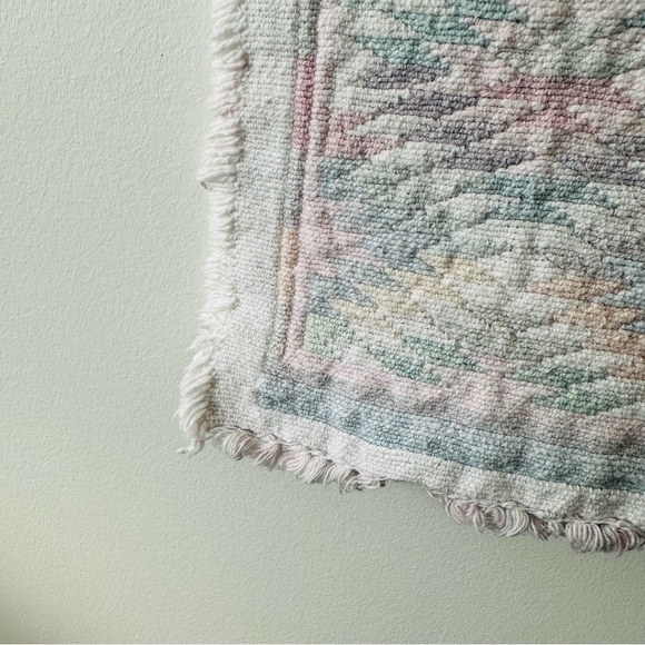 Vintage Woven Placemats (Set of 8) - Picture 3 of 4